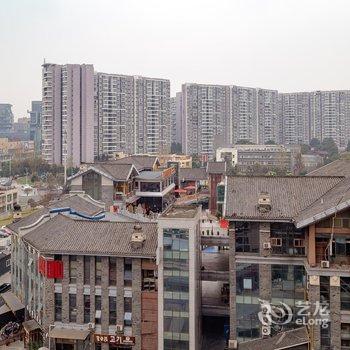 成都成都爱上熊猫民宿(黄河中路二段分店)酒店提供图片