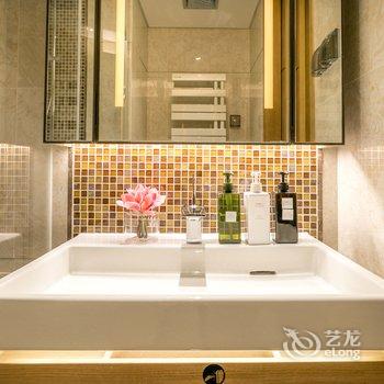 上海百年孤独千年一叹公寓(泰虹路分店)酒店提供图片