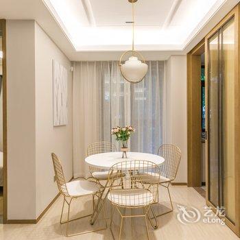 上海百年孤独千年一叹公寓(泰虹路分店)酒店提供图片
