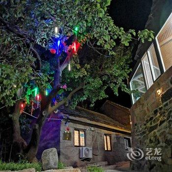青岛依山原舍民宿酒店提供图片