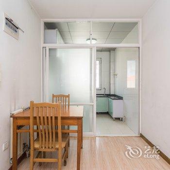 乔宇乔先生公寓(青岛金沙滩路店)酒店提供图片