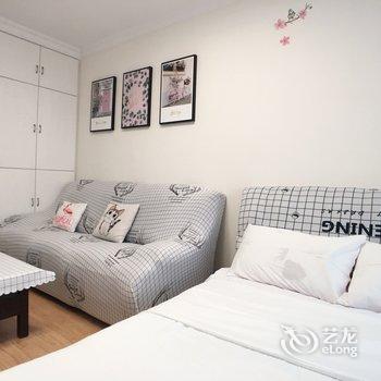 魔法小屋(杭州河坊街景区店)酒店提供图片