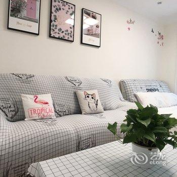 魔法小屋(杭州河坊街景区店)酒店提供图片