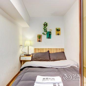 成都成都爱上熊猫民宿(黄河中路二段分店)酒店提供图片