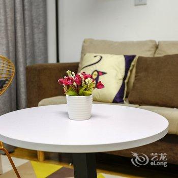 成都成都爱上熊猫民宿(黄河中路二段分店)酒店提供图片