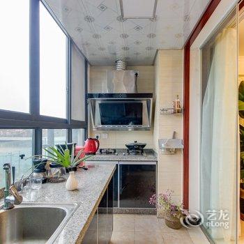 成都成都爱上熊猫民宿(黄河中路二段分店)酒店提供图片