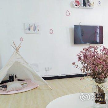 南宁白色的草草公寓酒店提供图片