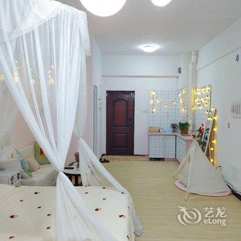 南宁白色的草草公寓酒店提供图片