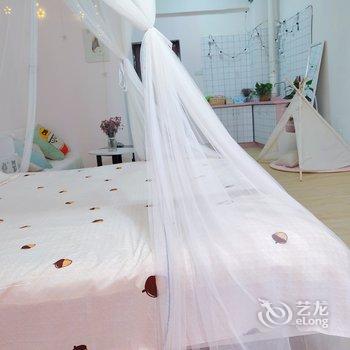 南宁白色的草草公寓酒店提供图片
