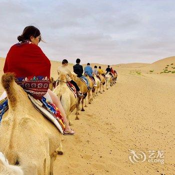 沙坡头星月国际露营基地酒店提供图片