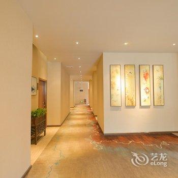 长置居商务公寓(广州高塘石地铁站店)酒店提供图片