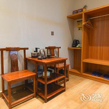 长置居商务公寓(广州高塘石地铁站店)酒店提供图片