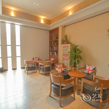 长置居商务公寓(广州高塘石地铁站店)酒店提供图片