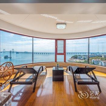 星海大厦海景房大套房客栈(大连美人鱼雕像店)酒店提供图片