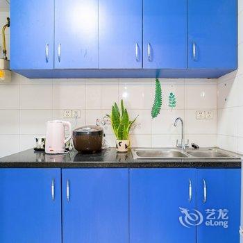 重庆等花开小窝公寓(下纯阳洞街分店)酒店提供图片