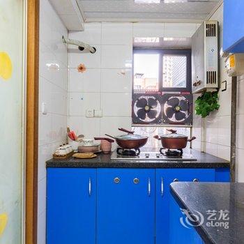 重庆等花开小窝公寓(下纯阳洞街分店)酒店提供图片