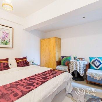 重庆等花开小窝公寓(下纯阳洞街分店)酒店提供图片