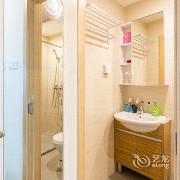 广州萍聚tina公寓(官堂村分店)酒店提供图片
