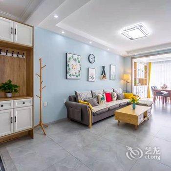 小清新海景公寓(营口山海广场店)酒店提供图片