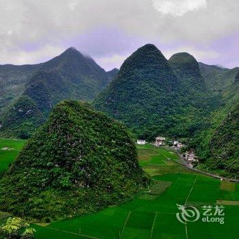 万峰林腾舍山顶私汤客栈酒店提供图片