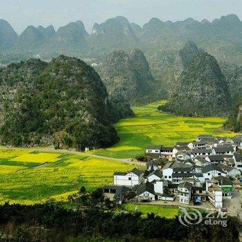 万峰林腾舍山顶私汤客栈酒店提供图片