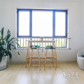 青岛期个小熊公寓(12号店)酒店提供图片