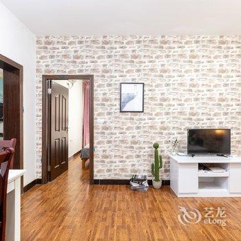 重庆米伦小镇公寓(7号店)酒店提供图片