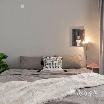 西安小小的家公寓(长安北路分店)酒店提供图片