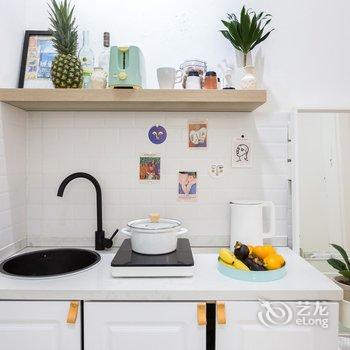 上海希之小屋酒店提供图片