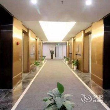 青岛青岛小五公寓(多功能厅分店)酒店提供图片