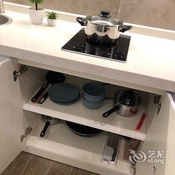 重庆猫猫是条狗公寓(二层路分店)酒店提供图片