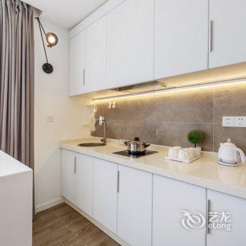 重庆猫猫是条狗公寓(二层路分店)酒店提供图片