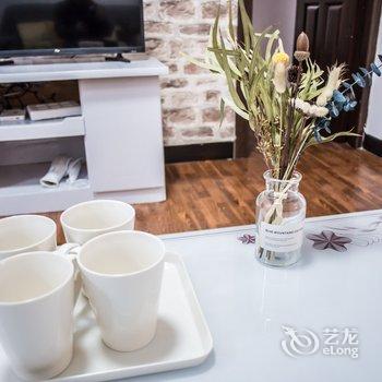 重庆米伦小镇公寓(7号店)酒店提供图片