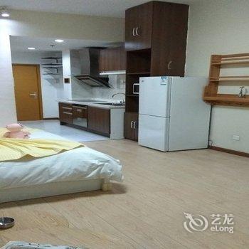欣阁公寓(北京酒仙桥798艺术区新华联丽港店)酒店提供图片
