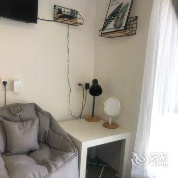 青岛DC特色民宿(2号店)酒店提供图片