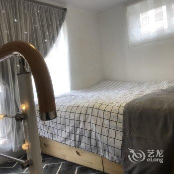 青岛DC特色民宿(2号店)酒店提供图片