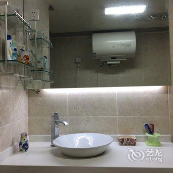 青岛香槟海岸高层海景公寓(3号店)酒店提供图片