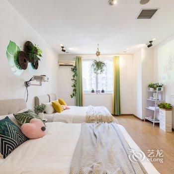 重庆等花开小窝公寓(下纯阳洞街分店)酒店提供图片