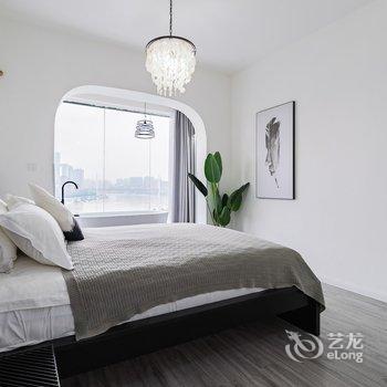 重庆轻宅民宿(千佛寺分店)酒店提供图片