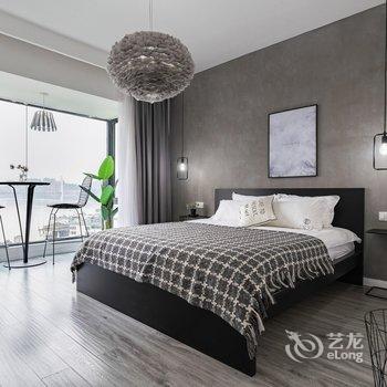 重庆轻宅民宿(千佛寺分店)酒店提供图片