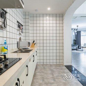 重庆轻宅民宿(千佛寺分店)酒店提供图片