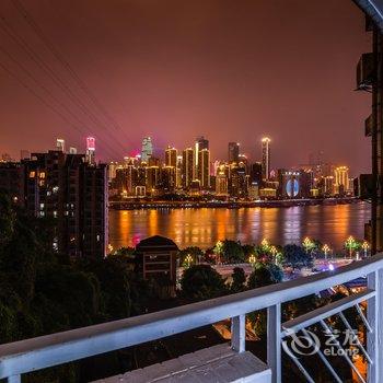 重庆轻宅民宿(千佛寺分店)酒店提供图片