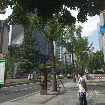 成都梦享家主题公寓财富中心店酒店提供图片