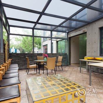 上海优悦派别墅(业前路分店)酒店提供图片