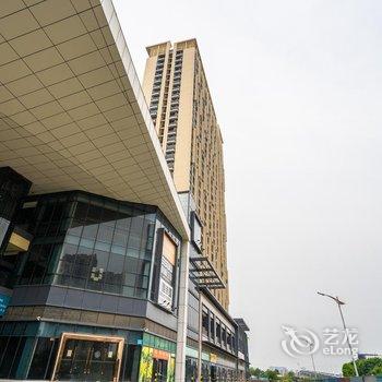 三月柳主题公寓(江门外滩湿地公园外海店)酒店提供图片