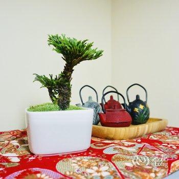 成都静思的树洞小屋酒店提供图片