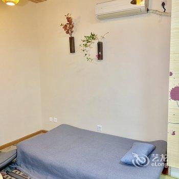 成都静思的树洞小屋酒店提供图片