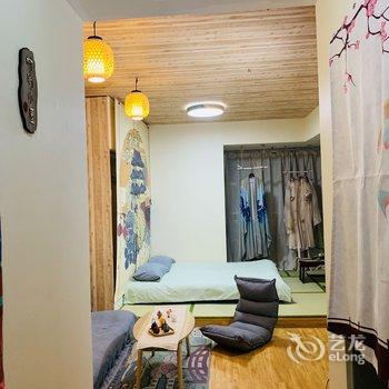 成都静思的树洞小屋酒店提供图片