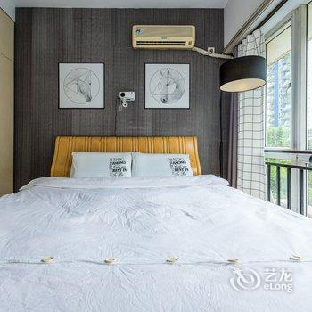 成都诗与胡说公寓(法云庵路分店)酒店提供图片
