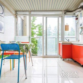 成都诗与胡说公寓(法云庵路分店)酒店提供图片
